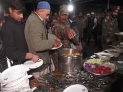 
      
      Indian Army organises Iftar party for villagers in Poonch
      
      