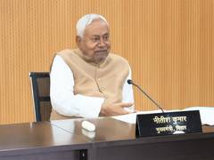 
      
      CM expresses grief over death of 6 from Kishanganj in Indore fire
      
      