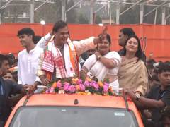 
      
      Himanta Biswa Sarma holds large rally as he sets out to file nomi
      
      