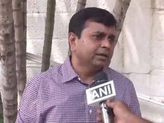 
      
      Annadurai calls Palaniswami a ‘remote-controlled yes man’ of Amit
      
      