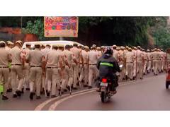 
      
      Delhi Police tightens security around Jama Masjid ahead of Eid
      
      