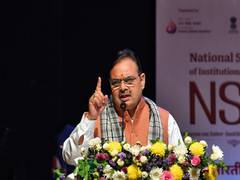 
      
      Rajasthan govt directs district collectors to  assess crop damage
      
      