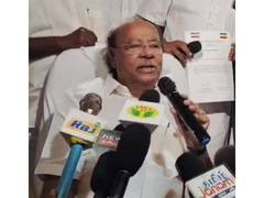 
      
      S Ramadoss-led PMK, Sasikala's AIPTMMK join hands ahead of polls
      
      