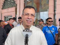 
      
      LSG Owner Goenka, Pant visit Ram Janmabhoomi ahead of IPL 2026
      
      
