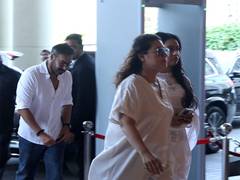 
      
      Manish Malhotra hosts prayer meet for his mother
      
      