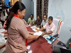 
      
      Kerala: LDF’s Veena George files nomination for Aranmula
      
      