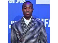 
      
      Paapa Essiedu reveals death threats after joining 'Harry Potter' 
      
      