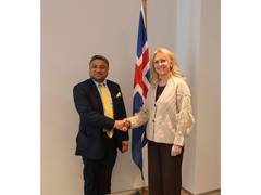 
      
      Secretary (West) calls on Iceland FM to discuss bilateral ties 
      
      