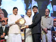 
      
      MP CM Yadav felicitates 61 candidates selected in UPSC exam 2025
      
      
