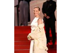 
      
      ‘Pretty Lethal’ director praises Uma Thurman
      
      
