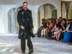 
      
      Arjun Rampal's new project 'Billionaire' announced 
      
      