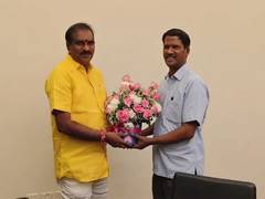 
      
      TDP Minister Nimmala Rama Naidu meets Secretary of Jal Shakti...
      
      