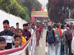 
      
      Large crowds of devotees continue to gather at Vaishno Devi
      
      