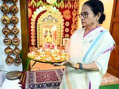 
      
      Mamata Banerjee greets on Ram Navami
      
      