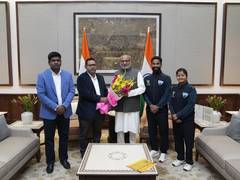 
      
      India Lacrosse teams meet Vice-President Radhakrishnan
      
      