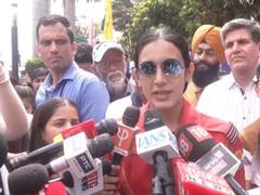 
      
      Chandigarh: Surya Kiran Aerobatic Team concludes two-day air show
      
      