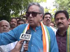 
      
      Sumesh Achuthan will become the voice of people: Shashi Tharoor
      
      