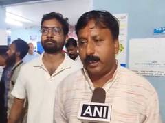 
      
      Clash breaks out between BJP and TMC in Uttar Dinajpur
      
      