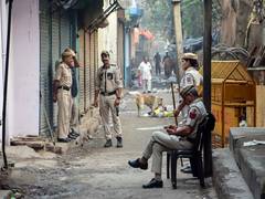 
      
      LeT terrorist Shabir Ahmed Lone arrested by Delhi Police
      
      