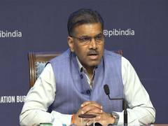 
      
      All vessels, crew currently being monitored: Shipping Ministry
      
      