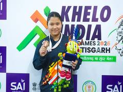 
      
      KITG: Leaving her daughter behind, Pallavi finishes on podium
      
      