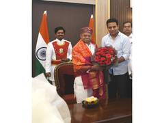 
      
      BRS submits complaint to Telangana Guv against Minister Ponguleti
      
      