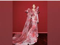
      
      Céline Dion's Paris concert dates announced 
      
      
