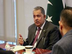 
      
      Pakistan envoy to US says Iran peace talks won't be 