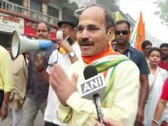 
      
      I played here...: Adhir Ranjan Chowdhury campaigns in Berhampore
      
      