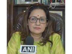 
      
      UBT Sena's Priyanka Chaturvedi on Amit Shah's remarks on Naxalism
      
      