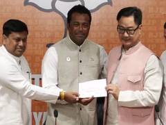 
      
      Tennis legend Leander Paes begins new political innings ahead of
      
      
