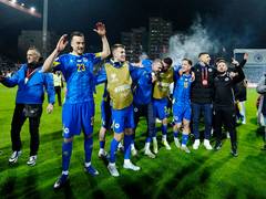 
      
      Italy miss third straight FIFA World Cup after Bosnia clinch win
      
      