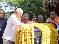 
      
      Bhupendra Patel flags off grand Lord Hanuman Shobha Yatra
      
      