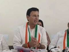 
      
      Surjewala slams hike in price of commercial LPG
      
      