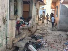 
      
      MP: Tension in Neemuch after minor girl allegedly molested; accus
      
      