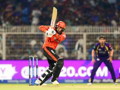 
      
      IPL 2026: Abhishek Sharma joins David Warner in elite SRH list 
      
      