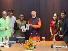 
      
      Modi tries Gamaka music
      
      