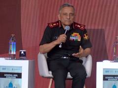 
      
      CDS Gen Anil Chauhan reviews operational readiness of Chinar Corp
      
      