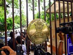 
      
      After 34 years, Rs 1,800 bribery allegation ends in relief: Delhi
      
      