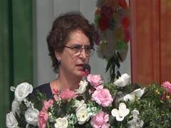 
      
      Congress MP Priyanka Gandhi extend warm greetings on Easter
      
      