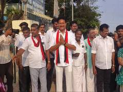 
      
      DMK’s Anbil Poyyamozhi greets devotees on Easter, seeks votes
      
      