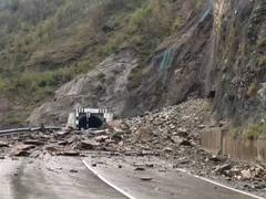 
      
      Massive landslide blocks Jammu-Srinagar highway
      
      