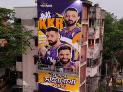 
      
      KKR unveil a fan mural at Rash Behari Avenue in South Kolkata
      
      