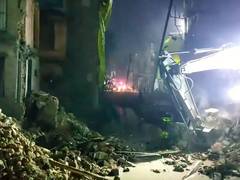 
      
      Madhya Pradesh: Three-storey building collapses in Ujjain's Dhaba
      
      