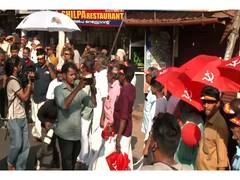 
      
      Keralam: Farmer found hanging in front of LDF office in Vaikom
      
      