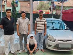 
      
      Delhi Police bust interstate illicit liquor racket in Dwarka
      
      