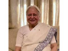 
      
      Rahul Gandhi mourns passing of Veteran leader Mohsina Kidwai
      
      