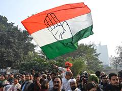 
      
      West Bengal: Cong replaces 7 candidates for 2nd phase of polls
      
      