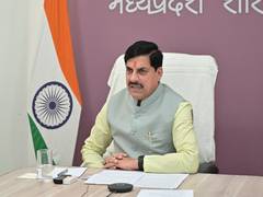 
      
      CM instructs collectors, SDMs to ensure easy facility for farmers
      
      