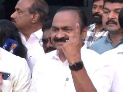 
      
      VD Satheesan casts his vote in Ernakulam
      
      